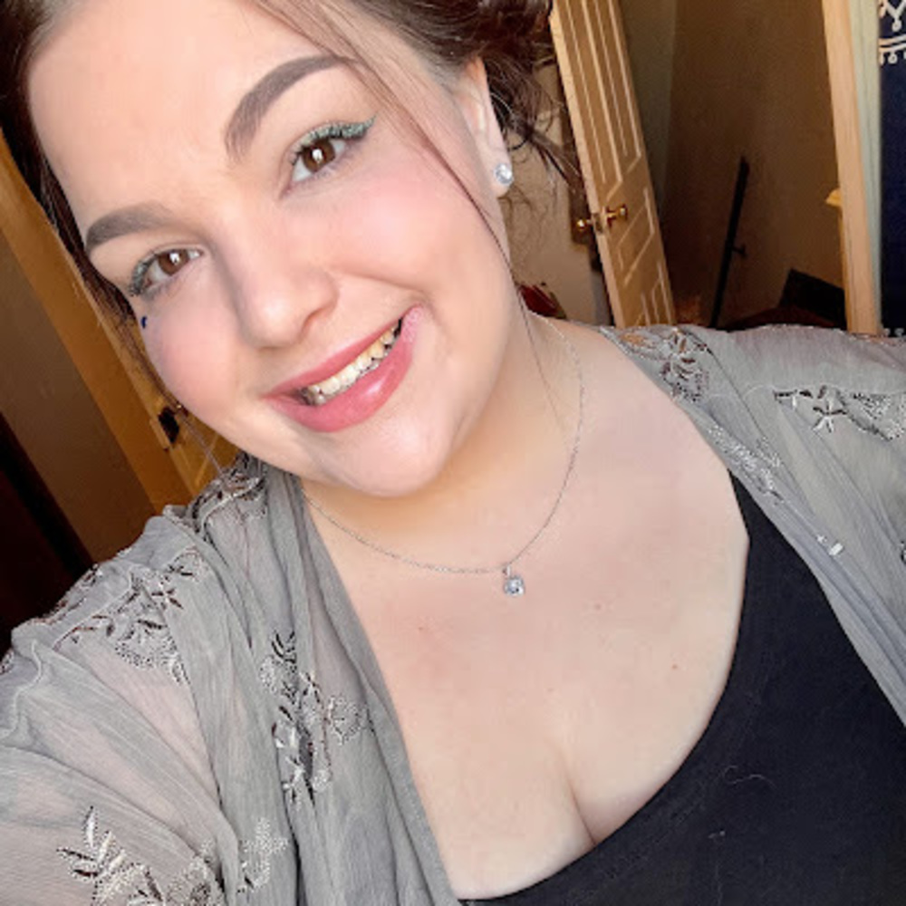 Meet your Posher, Kayla